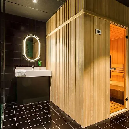 Hotel Park By Radisson Brussels Airport *