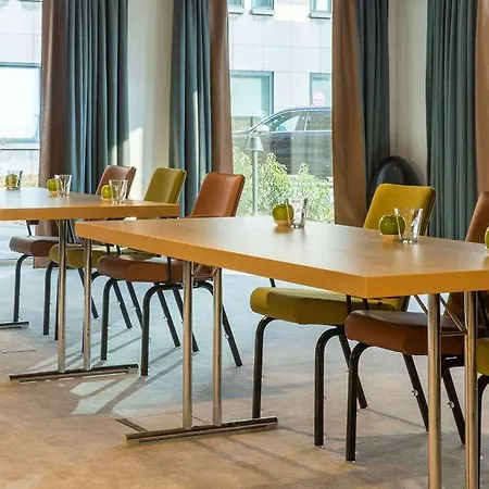 Park By Radisson Brussels Airport *
