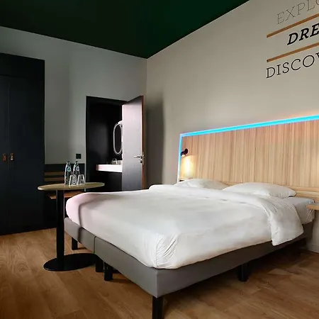 Park By Radisson Brussels Airport Hotel *